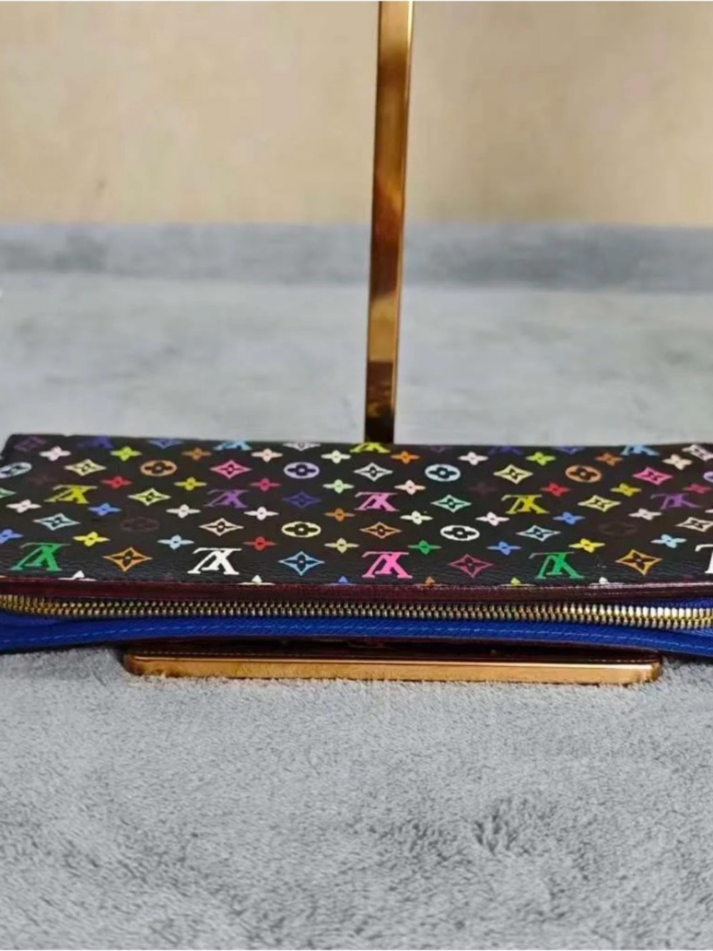 Louis Vuitton Takashi Murakami wallet with rare blue interior - Picture 4 of 4